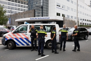 Tiroteo en Róterdam dejó dos muertos y una adolescente herida