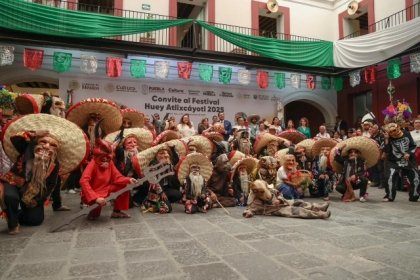 Huey Atlixcáyotl 2025, orgullo de Puebla, esencia del México profundo: Armenta
