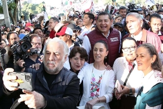 El pueblo, la fuerza de López Obrador remarca Armenta
