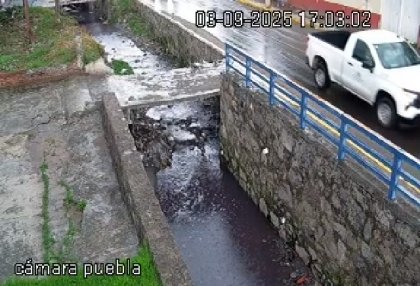 Chubasco o turbonada fuerte con ráfagas de viento impacta diversas zonas de la capital