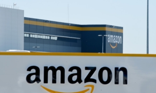 Una persona murió y otra lesionada tras tiroteo en instalaciones de Amazon en Florida
