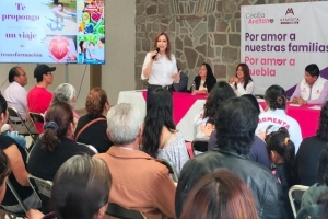 Amplían servicios en jornada de salud en Acajete con la entrega de certificados de análisis clínicos y aparatos auditivos 