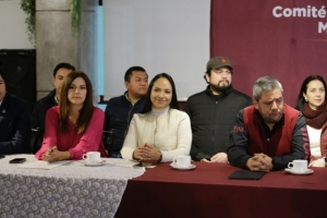 Ya nadie quiere estar en la oposición, ni siquiera su candidata presidencial, acusa Maiella Gómez