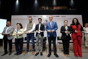 Con éxito, el Gobierno de la Ciudad llevó a cabo la 1ra Feria de Empleo en la capital