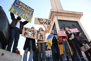 Zelenski llama a protestas mundiales contra invasión rusa