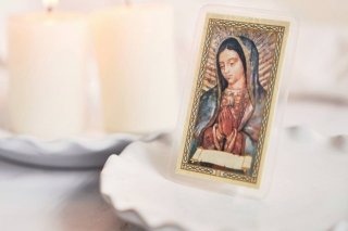 Estatua de la Virgen de Guadalupe sobrevive a incendios en Los Ángeles