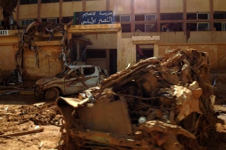 Libia teme crisis sanitaria por miles de muertos tras inundaciones