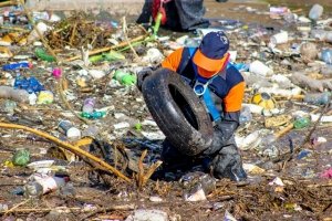 Gobierno de la Ciudad refuerza acciones de limpieza en los vasos reguladores “Puente Negro” y “El Santuario”