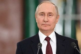 Vladimir Putin arrasó en elecciones presidenciales de Rusia; obtiene 87.97% de los votos