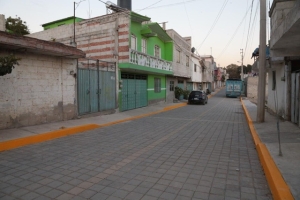 Gobierno municipal entrega cinco nuevas calles en San Pablo Xochimehuacan 