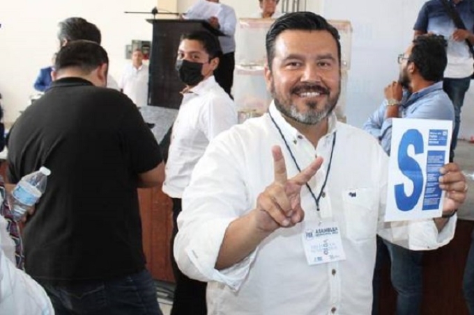 Jesús Zaldívar logra reelección como presidente municipal del PAN