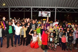Celebra Leobardo Rodríguez Juárez tradiciones de Día de Muertos  