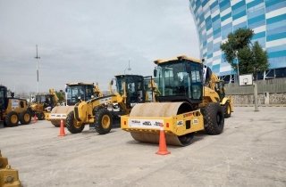 Gobierno de Puebla alista nueva licitación de maquinaria agrícola y módulos para reforzar infraestructura carretera