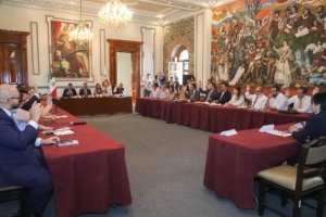 Fortalecen análisis jurídico del Gobierno de la Ciudad con participación interinstitucional