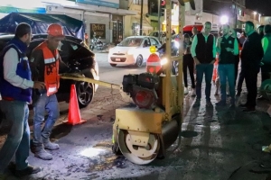 Encabeza Pepe Chedraui supervisión de trabajos de bacheo nocturno en la Capital