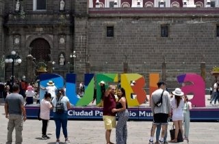 Turismo en Puebla crece 15% en verano: más visitantes, mayor derrama económica y récord en ventas de chiles en nogada