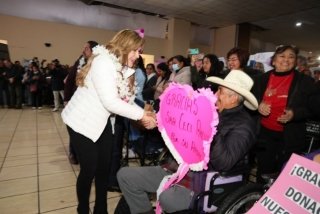 En el SEDIF siempre habrá quien escuche y atienda: Ceci Arellano