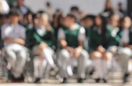 Investigan a personal escolar por catálogo sexual de alumnos hecho con IA