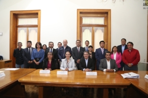 Instala Gobierno de la Ciudad Consejo de Administración de Industrial de Abastos Puebla