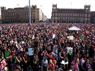 Ni una más: así marcharon miles de mujeres en CDMX y estados