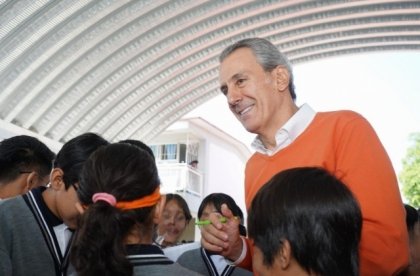 Fortalece Pepe Chedraui infraestructura educativa en la Junta Auxiliar de San Jerónimo Caleras