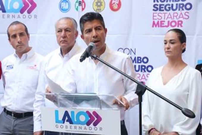 Eduardo Rivera reconoce su derrota en elecciones a gobernador 