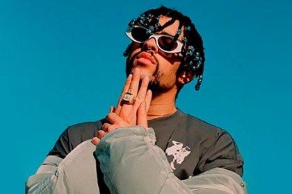 ¿Tiene nueva chamba? Bad Bunny debuta como presentador y reportero de noticias