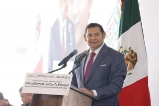 Puebla fortalece educación digital con 79 mil Becas de Conectividad en 2025