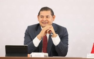 Empresarios solidarios de Ciudad Maderas donan 6.5 hectáreas para vivienda social