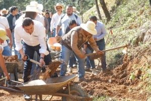 Faenas comunitarias, herramientas para la atención cercana en Tetela de Ocampo