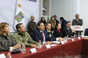 Casas Violeta darán protección plena a mujeres en Puebla: Alejandro Armenta