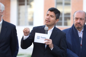 Ayuntamiento de Puebla y Canadevi inauguran viviendas gracias a estímulos fiscales