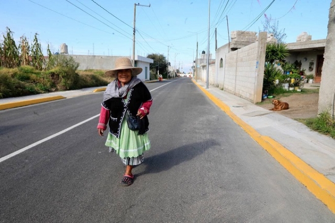 Con inversión en infraestructura por 12 millones de pesos, detona Ayuntamiento de Puebla bienestar social en La Resurrección