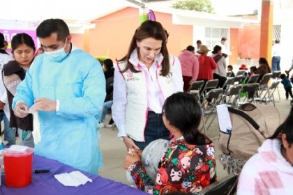 MariElise Budib da seguimiento al programa “Pequeños Imparables” en San Miguel Espejo