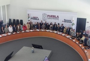 Gobierno de Puebla presentó materiales educativos “Nombrando y Contando al Mundo”