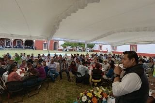 Promovemos el nacionalismo con vocación de servicio: Armenta