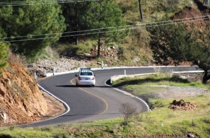 Avanza Carretera Interserrana, obra estratégica que conectará la Sierra Norte
