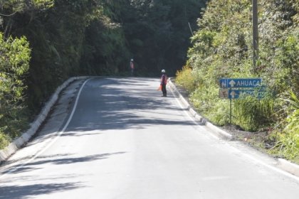 Tras años de olvido, se conectan Sierra Norte y Nororiental con rehabilitación carretera y desarrollo incluyente