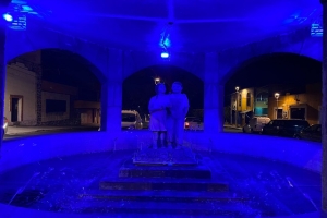 Fuentes de la capital poblana se iluminan de azul por temporada navideña: Ayuntamiento de Puebla